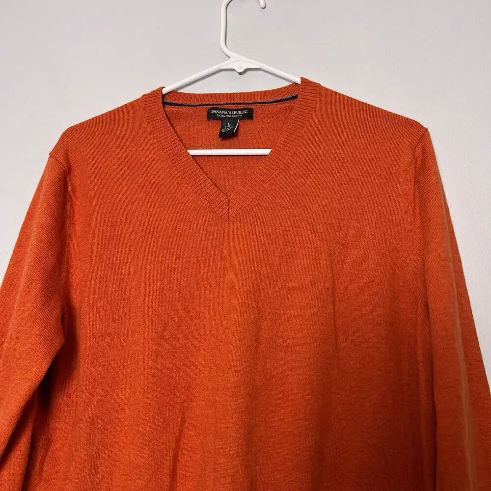 Banana Republic Men's Merino Wool V Neck Sweater Orange Sz L